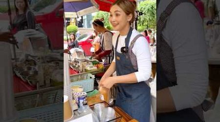 The Most Popular Coffee Lady in Bangkok | Ploysai Coffee