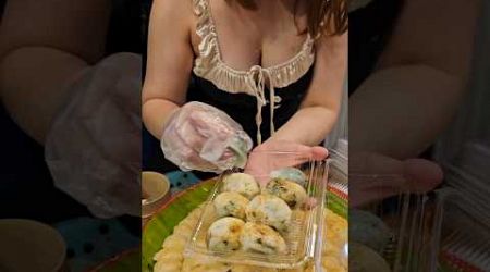 Working Hard Lady Selling Traditional Thai Food in Pattaya | Street Food #shorts