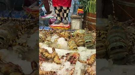 Phuket Thailand Sea Food Lobster, Crab, Fish #phuket #lobster #crab