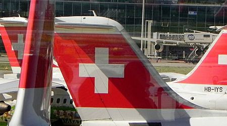 Swiss cabin crew member dies after flight with smoke problems