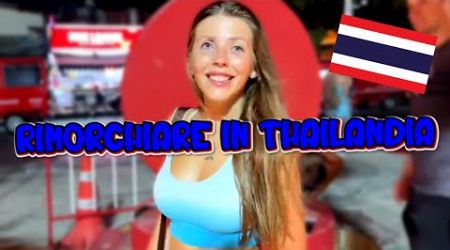 Rimorchiare ragazze in strada a Phuket a Patong, Thailandia