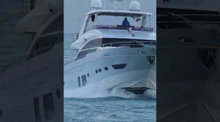 Princess in Miami #luxuryyacht #boating #yacht #yachtieworld #yachting