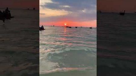 Beautiful #sunset #beach #phuket #shorts #shortvideo #short #thailand #travel #travelvlog