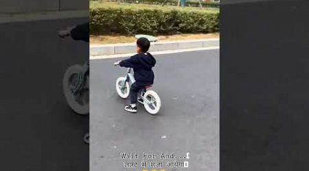 Small Boy Cycle Ride#ytshorts #trendingshorts #shorts #trends #youtubeshorts #stuntrider #cyclestunt