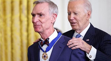 Bill Nye 'The Science Guy' awarded Presidential Medal of Freedom