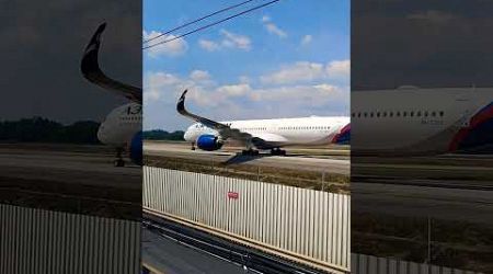 aeroflot airbus A350-900XWB taxi way phuket airport #aviation #planespotting