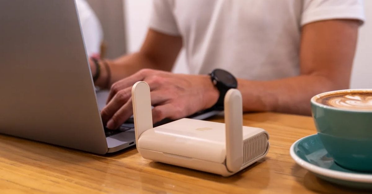 Apple @ Work: AirCove Go delivers the perfect router for your work travel bag