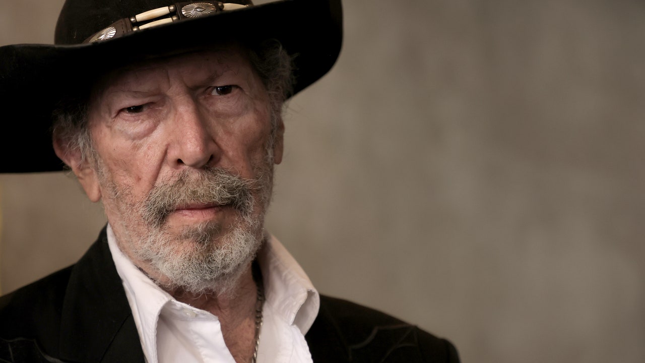 Kinky Friedman, Alt-Country Musician and Celebrated Humorist, Dies at 79