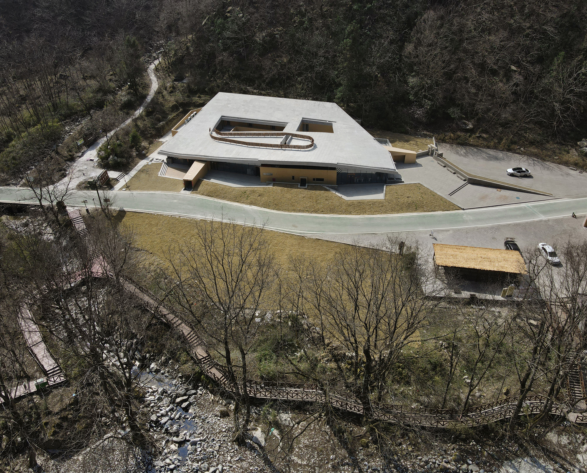 The Nature Education Center of Tangjiahe / CLAB Architects