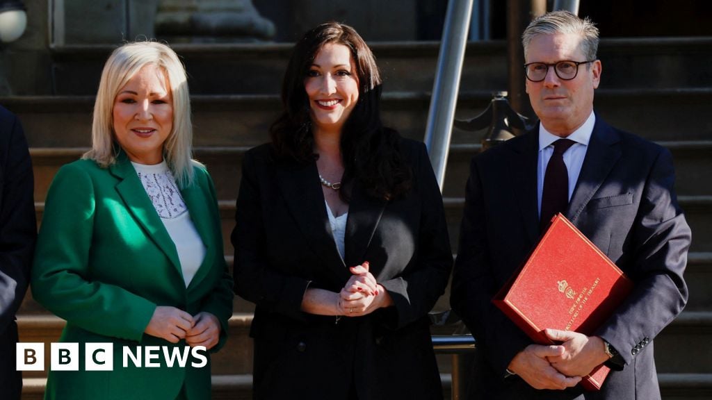 New PM meets political leaders at Stormont