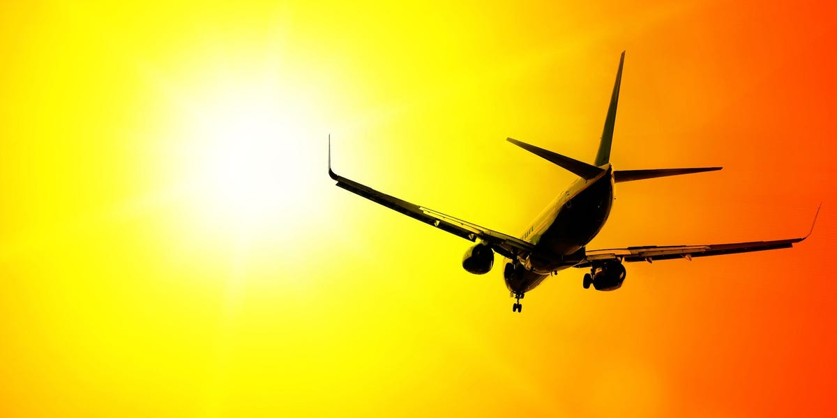 Why meteorologists avoid afternoon and evening flights in the summer
