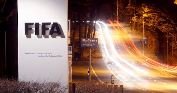 Fifa postpones decision on Palestinian bid to suspend Israel