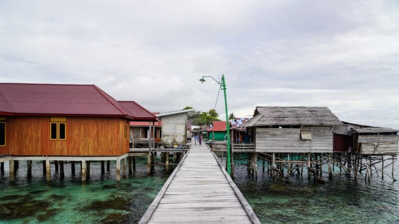 Indonesia's sea nomads turn to jobs on land