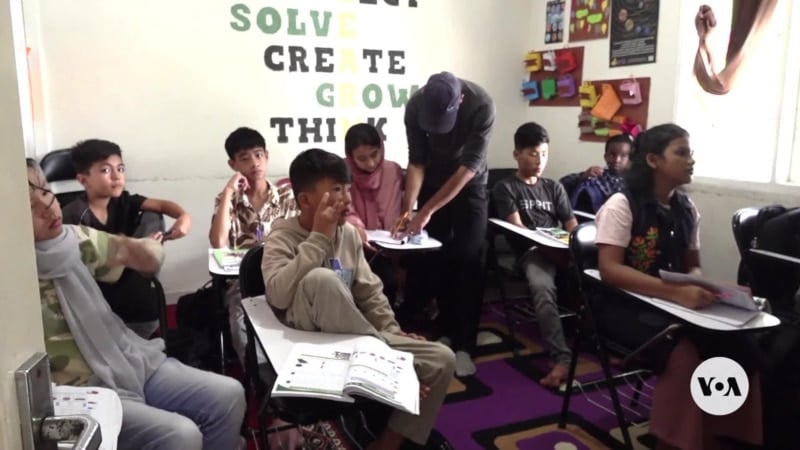 Learning center helps prepare young refugees for resettlement 