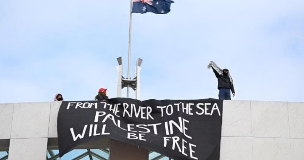Pro-Palestine protesters scale roof of Australia's parliament