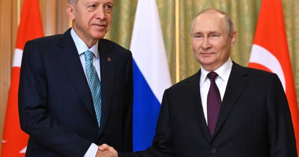 Turkey's Erdogan offers to help end Russia-Ukraine war; Kremlin rules him out as intermediary