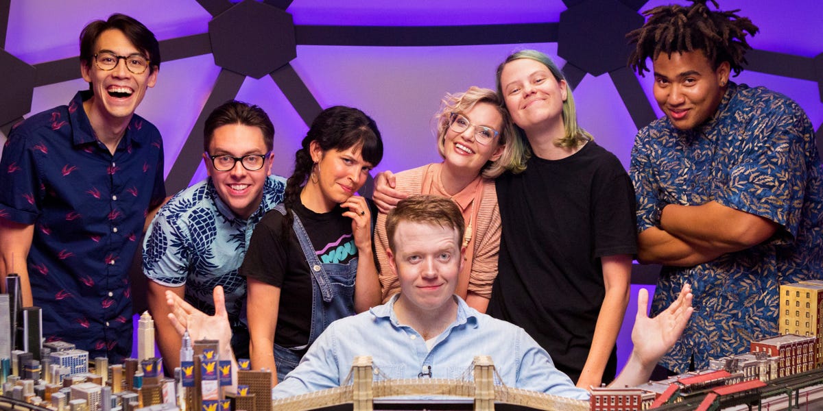 These 7 comedians built a business playing 'Dungeons & Dragons.' Now they're taking that magic to Madison Square Garden.