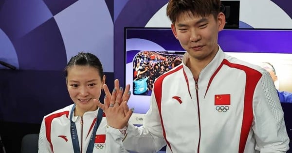 Chinese Olympian gets proposed to after winning gold at Paris Olympics, melting hearts of netizens