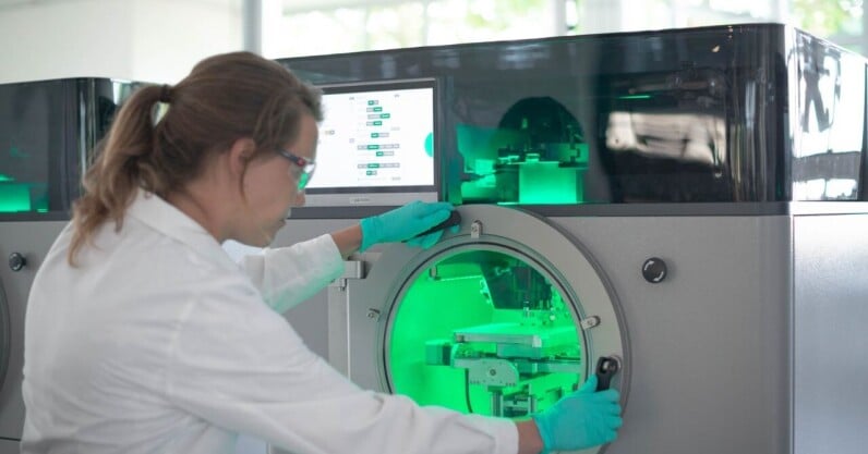 Delft startup bags €6.5M for nanotech that enables material discovery in 1 year