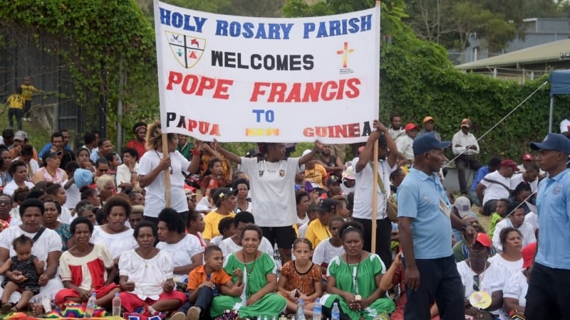 Pope to meet Papua New Guinea Catholics who embrace both Christianity and Indigenous beliefs