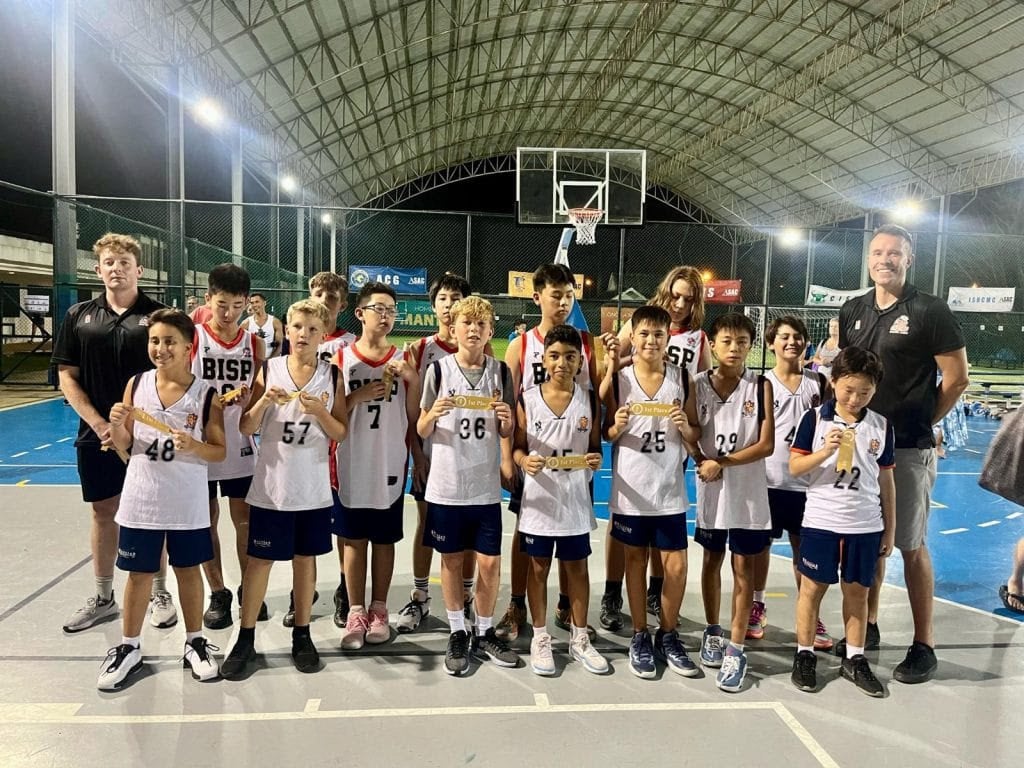 Sea Eagles Soar: U14 Boys’ Basketball Team Claims First Place