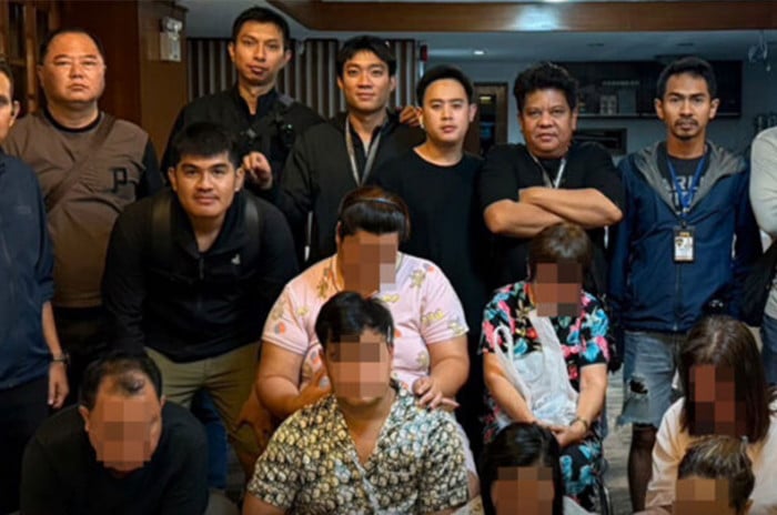 Filipino pickpockets admit to targeting tourists in Bangkok