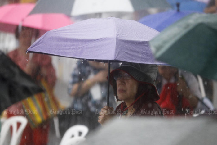 Thunderstorms to blanket Greater Bangkok as rain refuses to let up