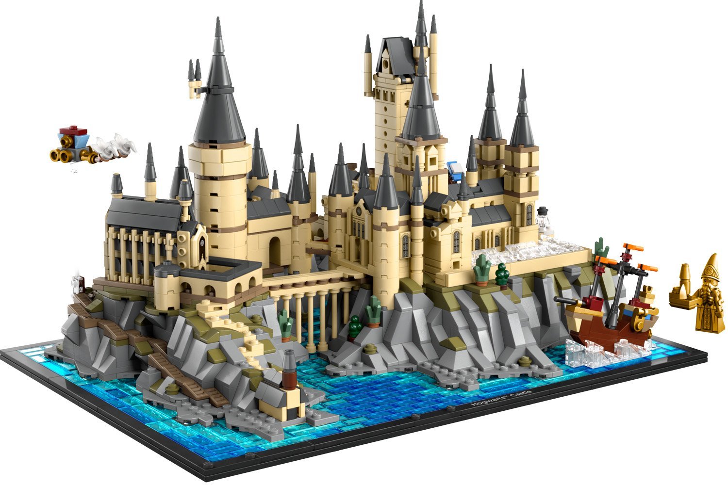 After a Second Price Drop, The LEGO Harry Potter Castle Hits a Record Low For Black Friday