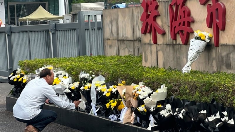 China clears memorial to mass killing victims as government scrambles to respond