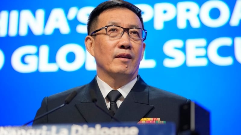 From VOA Mandarin: Corruption report on Chinese defense chief sparks online discussion