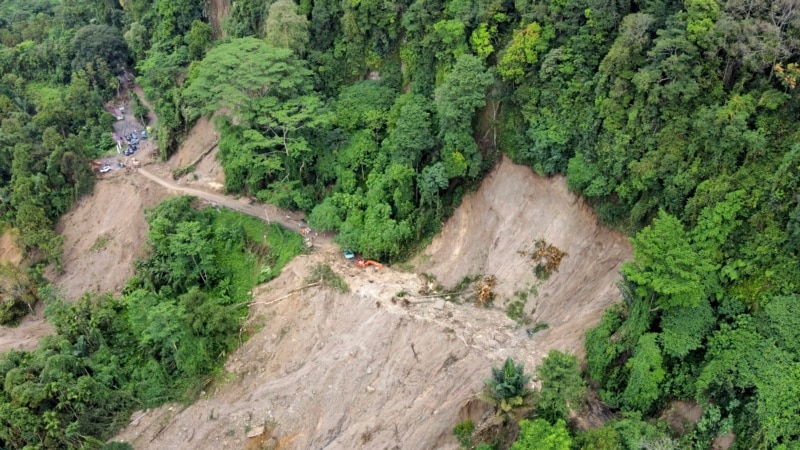 Landslide triggered by rain in Indonesia kills at least 7 people