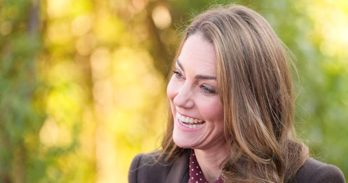 Princess Kate returns to the fore with Christmas carol service