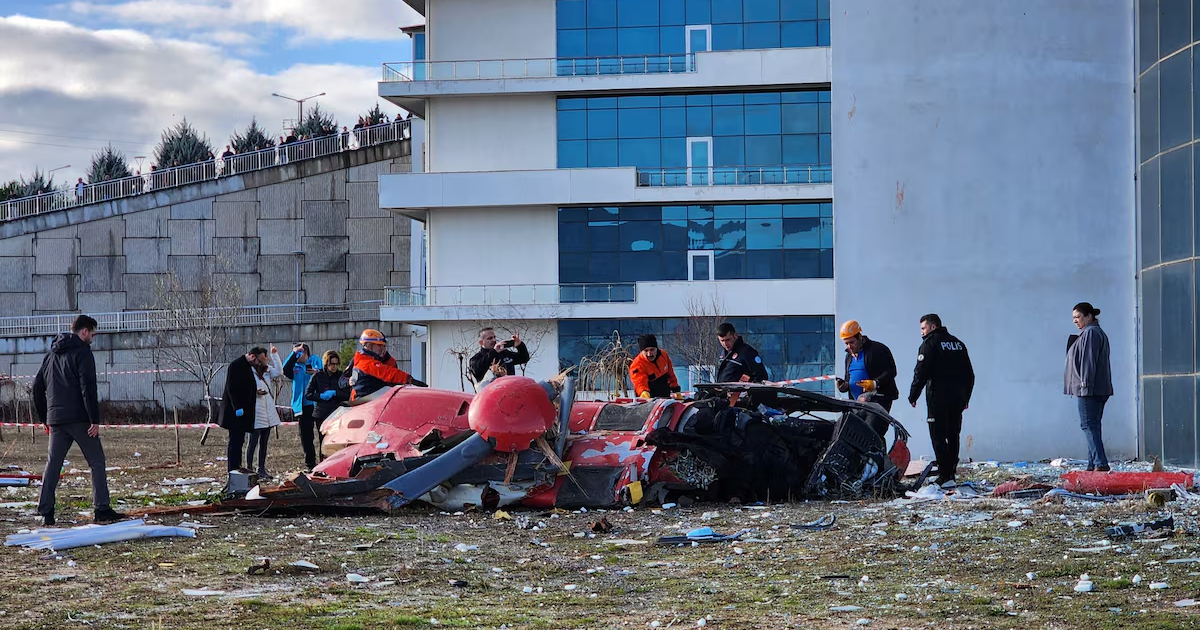 4 killed in helicopter crash at Turkish hospital