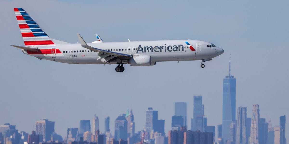 American Airlines grounded all its US flights over a technical issue