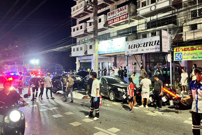 Chinese driver hits multiple vehicles, killing one in Pattaya