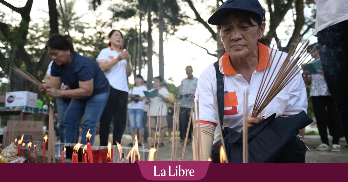 20 ans après, l'Asie commémore le tsunami le plus meurtrier de l'histoire: "J'ai cru que c'était la fin du monde"