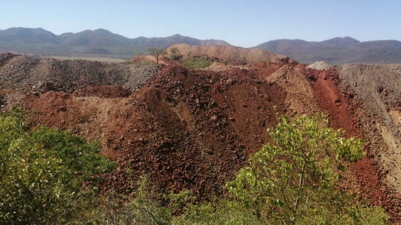 Chinese-owned gold mine stirs controversy in eastern Zimbabwe