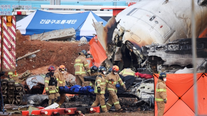 In photos: South Korea plane crash