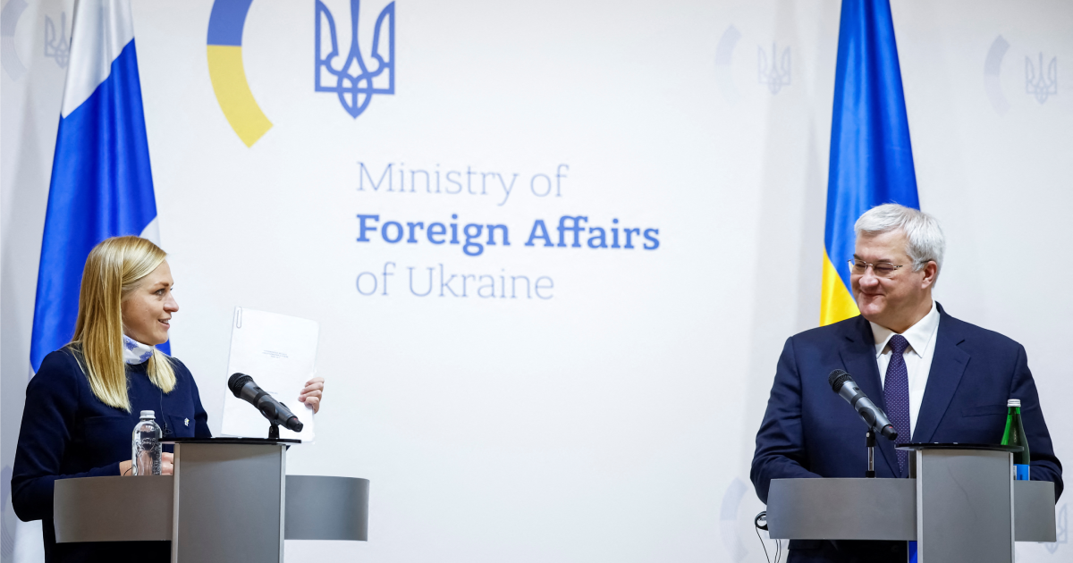 Nato membership only credible security guarantee for Ukraine, Finnish foreign minister says