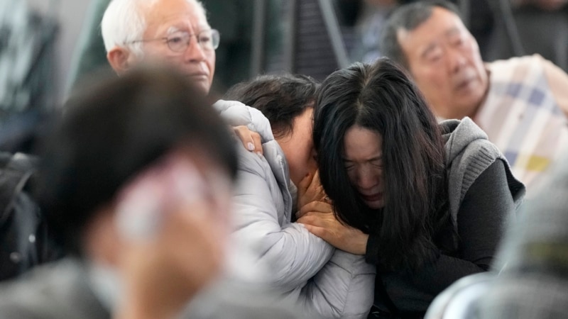 South Korea mourns as investigators probe cause of deadly plane crash