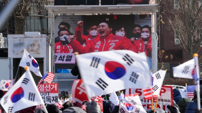 South Korean anti-corruption agency receives new court warrant to detain impeached President Yoon 