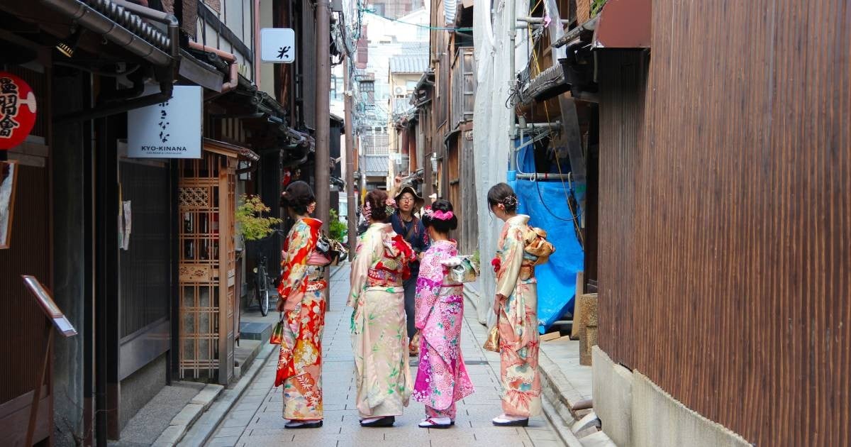 Your ultimate guide to solo travel in Japan: Tips, destinations and itinerary